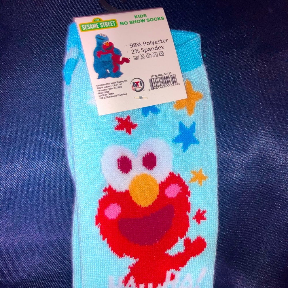 NWT Elmo Sesame Street No Show Kids Socks Red Blue